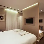 Consolato Boutique