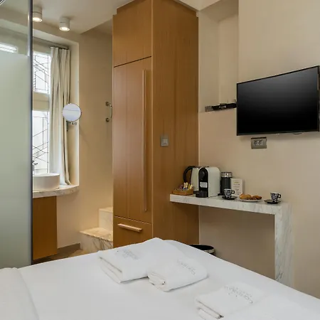 Πανσιόν Consolato Boutique