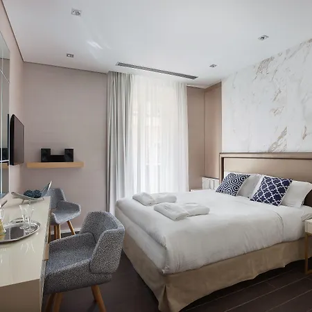 Consolato Boutique Πανσιόν 4*