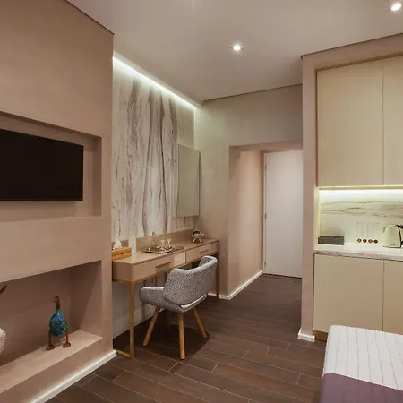 Πανσιόν Consolato Boutique