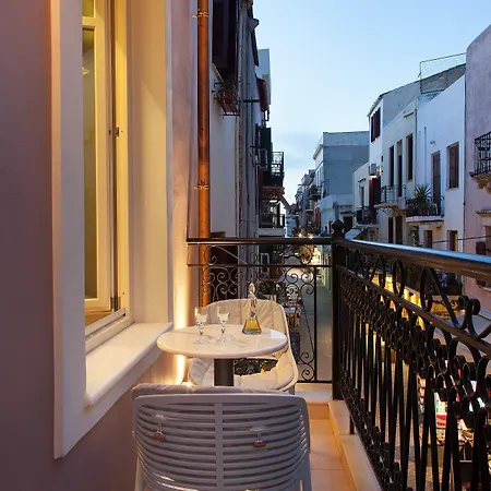 Πανσιόν Consolato Boutique