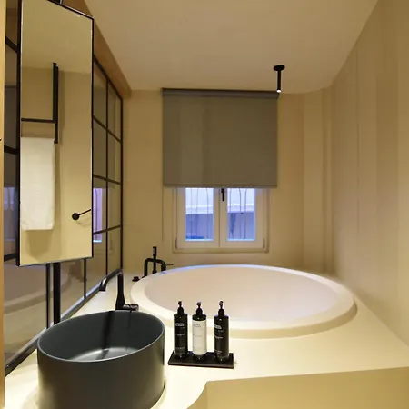 Consolato Boutique 4*