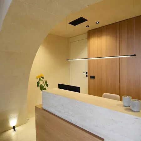 Consolato Boutique Πανσιόν