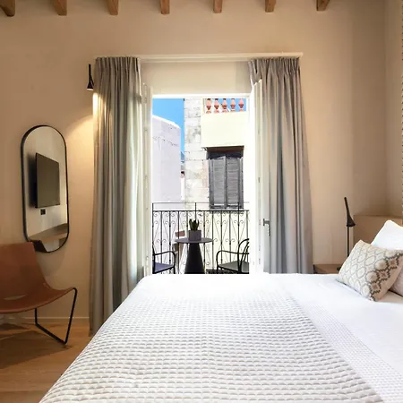 Consolato Boutique Πανσιόν 4*