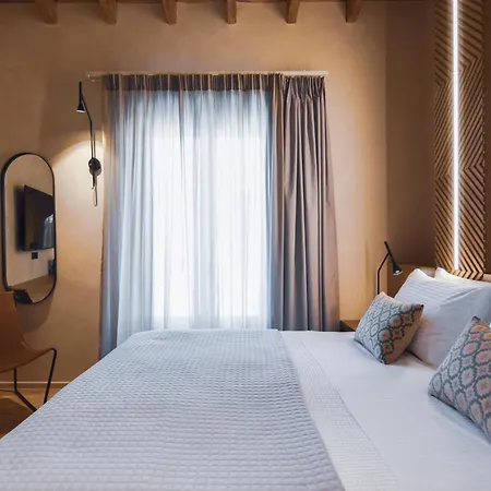 Πανσιόν Consolato Boutique Χανιά