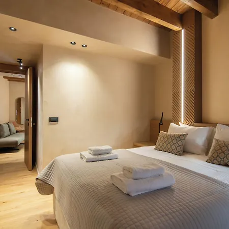 Consolato Boutique Πανσιόν