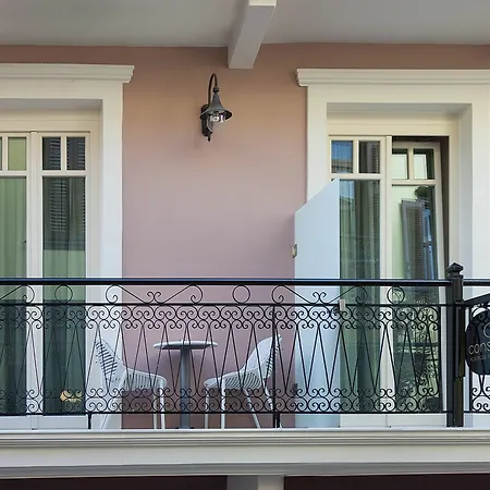 Consolato Boutique Chania (Crete)