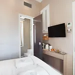 Consolato Boutique בית הארחה