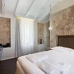 Consolato Boutique 4* חאניה